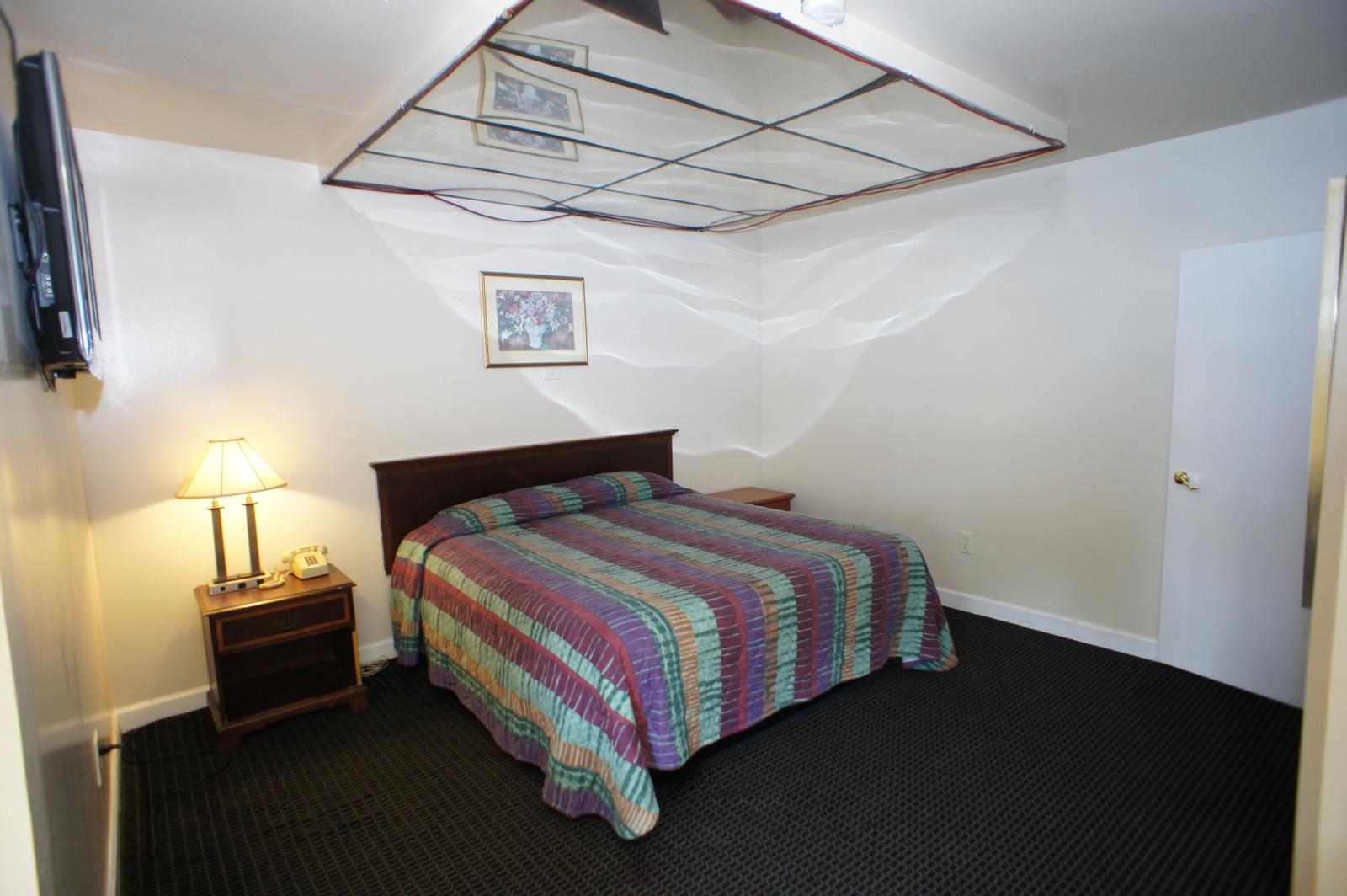 Guest Room 1
